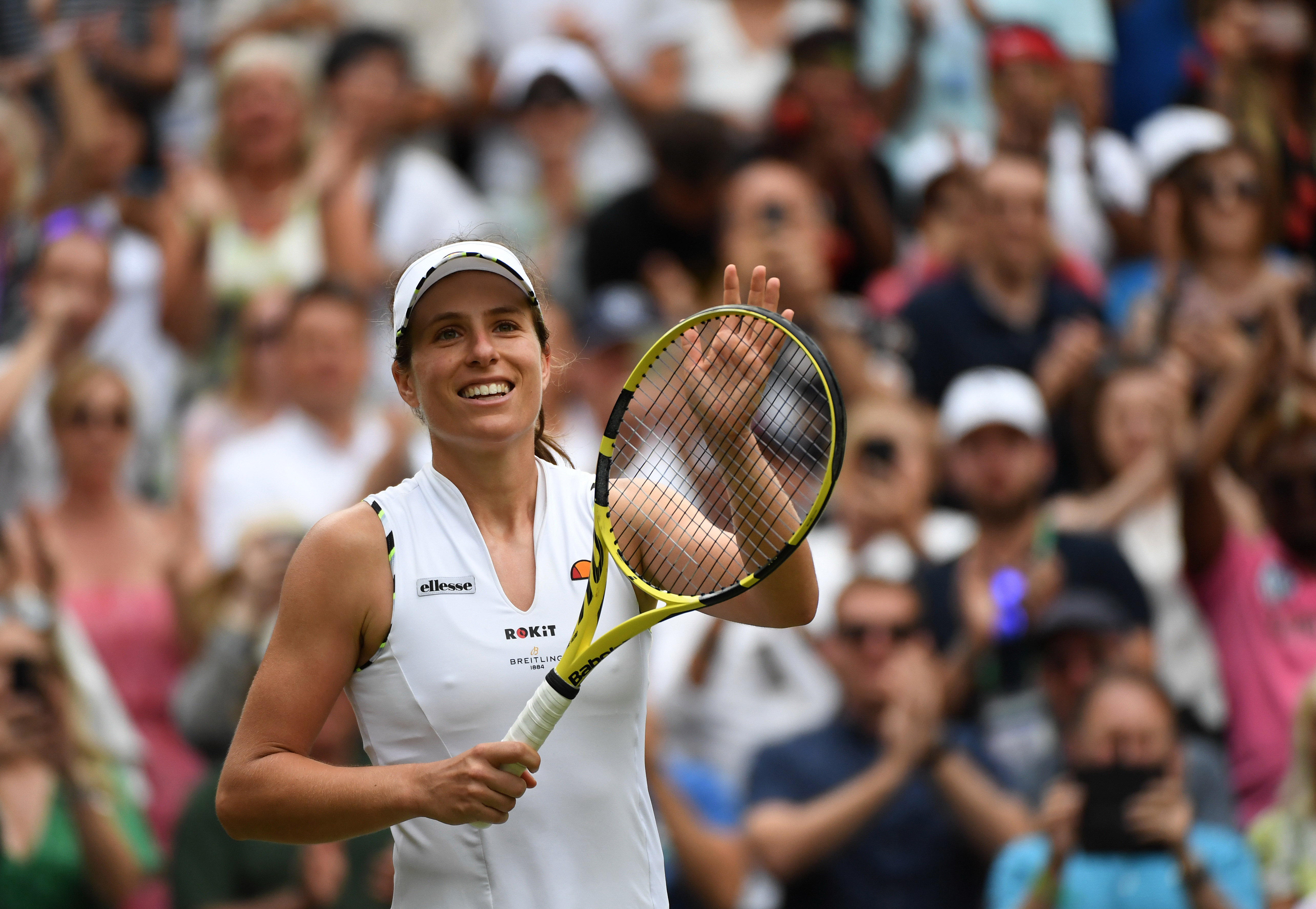 开云官网-科维托娃重返赛场，反败为胜首场状态出色，MAD观众沸腾！